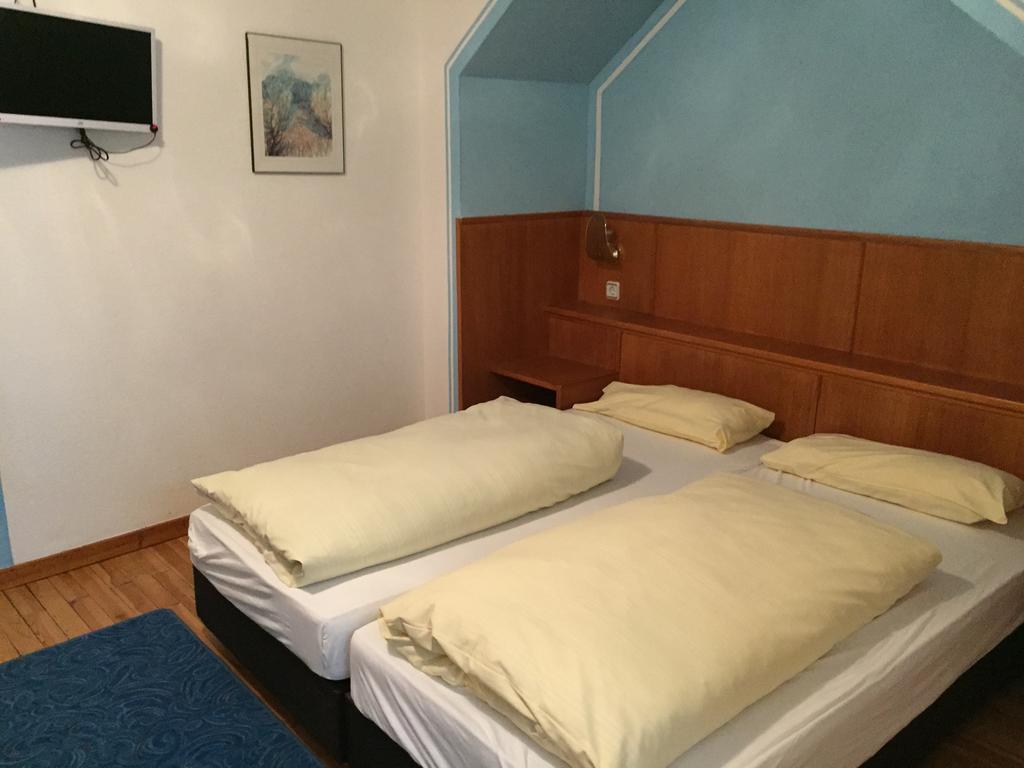 Jugendhotel Nuernberg Camera foto